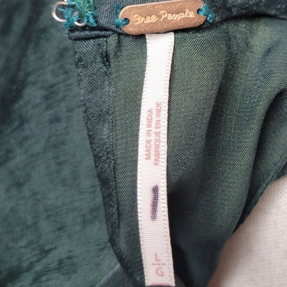 Free People Jessica Green Embroidered Boho Blouse Large Holiday Cottagecore Fall - Picture 3 of 8